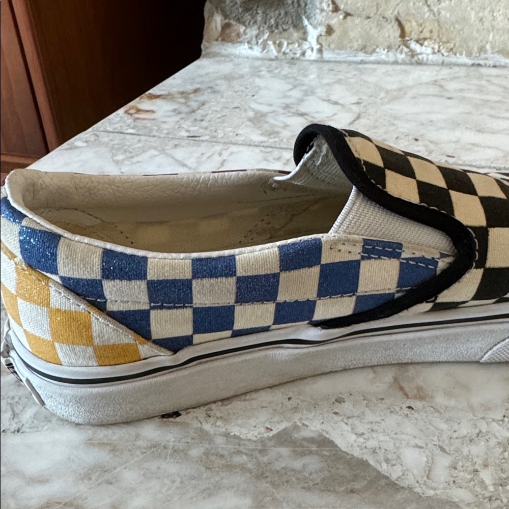Vans Slip-ons size 7 - Picture 9 of 10